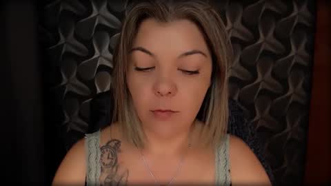 Snapshot of cyberdomme chatting on 01.03.25 Full time mean bitch. online show from 01.03.25