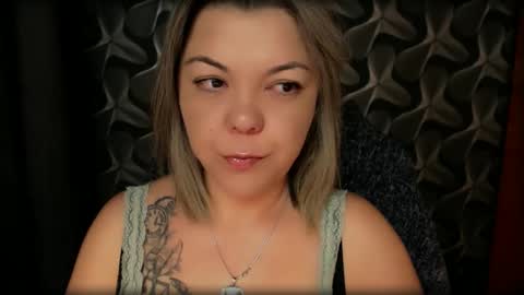 Snapshot of cyberdomme chatting on 02.03.25 Full time mean bitch. online show from 02.03.25