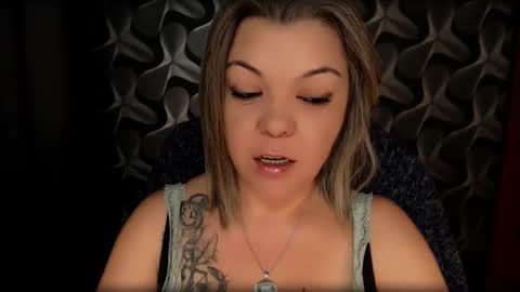 Snapshot of cyberdomme chatting on 02.07.25 Full time mean bitch. online show from 02.07.25