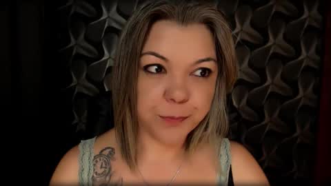 Snapshot of cyberdomme chatting on 02.07.25 Full time mean bitch. online show from 02.07.25