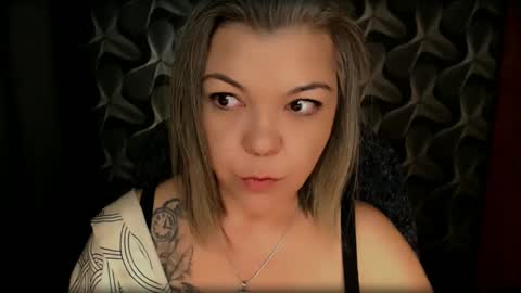 Snapshot of cyberdomme chatting on 02.09.25 Full time mean bitch. online show from 02.09.25