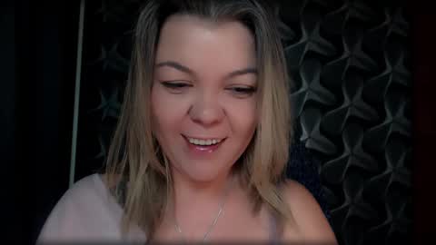 Snapshot of cyberdomme chatting on 01.18.26 Full time mean bitch. online show from 01.18.26