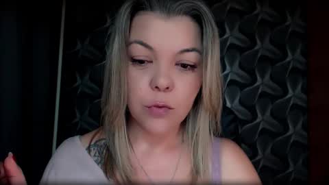 Snapshot of cyberdomme chatting on 01.18.26 Full time mean bitch. online show from 01.18.26