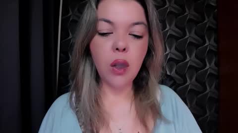 Snapshot of cyberdomme chatting on 06.02.26 Full time mean bitch. online show from 06.02.26