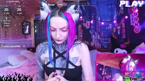 Snapshot of cybernekko chatting on 02.11.26 Neko online show from 02.11.26