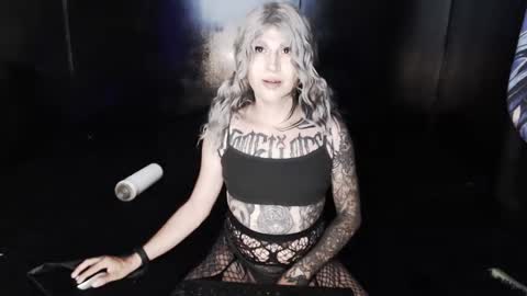 Nikki online show from 05.08.26