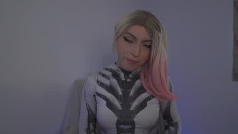  cyber zoe   online show from 06.30.26
