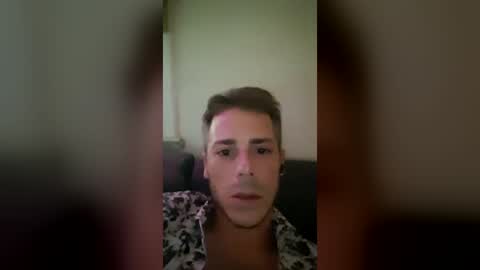 Snapshot of cyloupi chatting on 07.25.26 cyloupi online show from 07.25.26