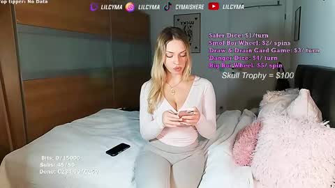 Snapshot of cymaishere chatting on 11.16.25 cymaishere online show from 11.16.25