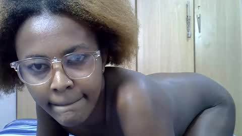 cynazy online show from 09.18.25