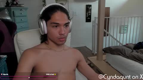 Snapshot of cyndaqunt chatting on 11.03.25 Cyndaqunt online show from 11.03.25