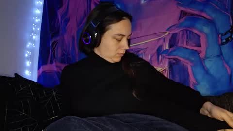 Cyndee Winter online show from 01.06.25