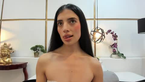 Cynthia1fox online show from 04.22.26