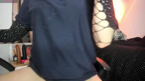 Snapshot of cynthiaa33 chatting on 03.20.26 cynthiaa33 online show from 03.20.26