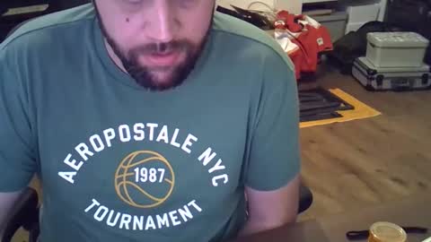 Snapshot of cyrsug chatting on 11.11.25 cyrsug online show from 11.11.25