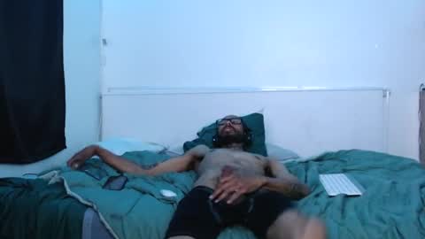 Snapshot of cyrusveal3 chatting on 07.29.26 SkinnyTattedGuy online show from 07.29.26