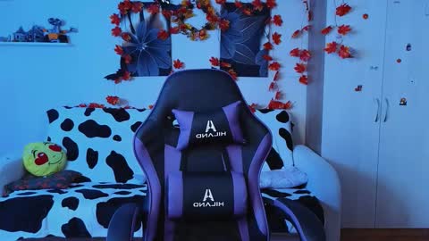 Donna online show from 11.18.25