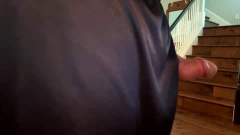 Snapshot of d1075 chatting on 02.25.25 d1075 online show from 02.25.25