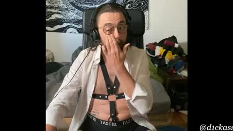 Snapshot of d1ckass chatting on 11.12.25 d1ckass online show from 11.12.25