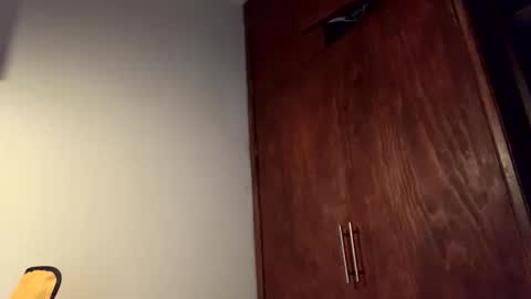 Snapshot of dabeibe chatting on 11.15.25 Jewbb online show from 11.15.25