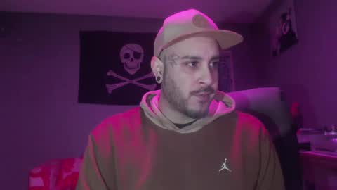 Snapshot of dabirdfree chatting on 02.09.25 Destroyer online show from 02.09.25