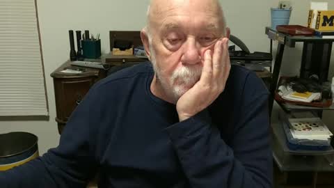 Snapshot of dack47 chatting on 02.04.25 dack47 online show from 02.04.25