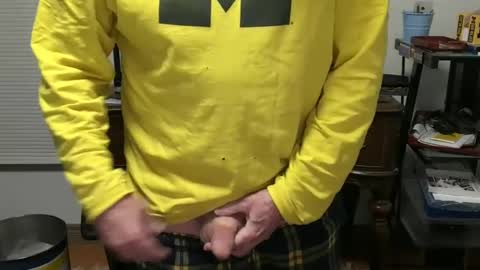 Snapshot of dack47 chatting on 02.14.25 dack47 online show from 02.14.25