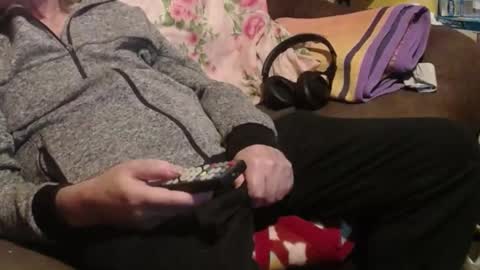 Snapshot of dad1956 chatting on 01.14.25 Helmut online show from 01.14.25