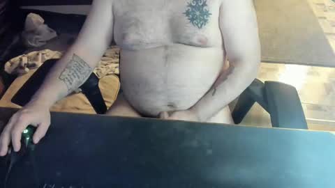 Snapshot of dadbodfatrod chatting on 02.23.25 Daddy online show from 02.23.25