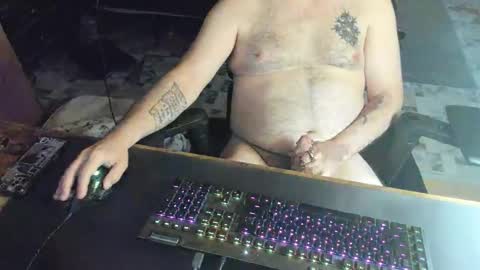 Snapshot of dadbodfatrod chatting on 05.23.26 Daddy online show from 05.23.26