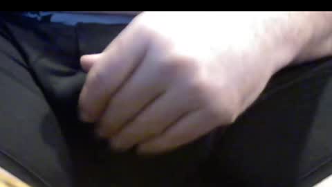 Snapshot of dadbodsensei chatting on 02.03.26 DadbodSensei online show from 02.03.26