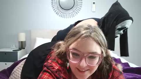 Snapshot of daddies_princesss chatting on 03.07.26 daddies_princesss online show from 03.07.26