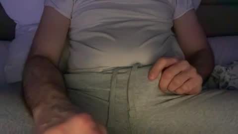 Snapshot of daddnextdoor chatting on 12.20.25 daddnextdoor online show from 12.20.25