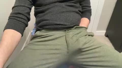 Snapshot of daddnextdoor chatting on 02.03.26 daddnextdoor online show from 02.03.26