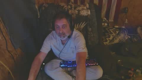 Snapshot of daddy38345 chatting on 12.15.24 daddy38345 online show from 12.15.24