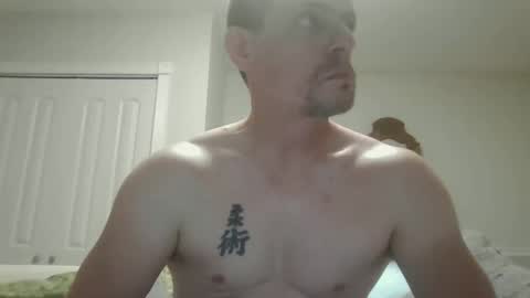 Snapshot of daddy_smallz chatting on 04.17.26 XChampX online show from 04.17.26