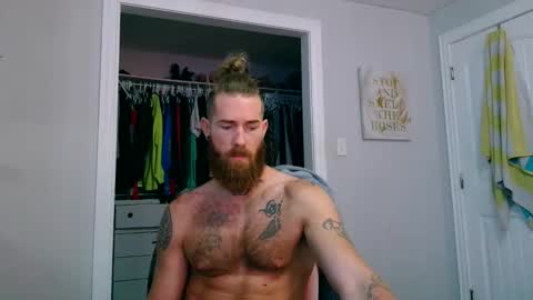 Snapshot of daddyafterdark1 chatting on 05.13.26 daddyafterdark1 online show from 05.13.26