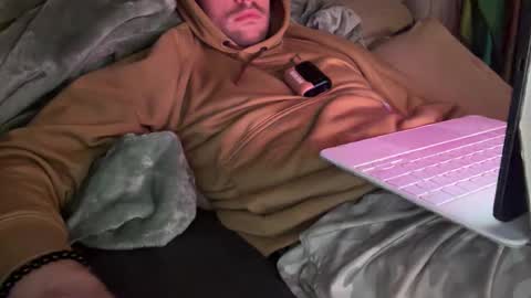 Leo online show from 10.26.25