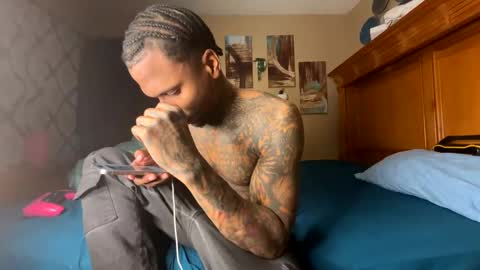 sexy tatted king bbc online show from 12.10.24