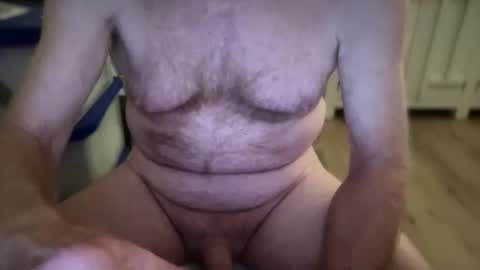 Snapshot of daddykumfuk chatting on 12.17.25 daddykumfuk online show from 12.17.25