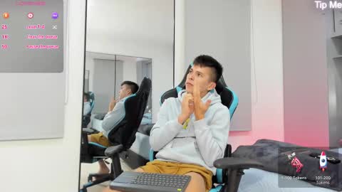 Snapshot of daddyrich4u chatting on 09.10.25 daddyrich4u online show from 09.10.25