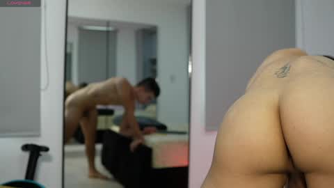 Snapshot of daddyrich4u chatting on 05.22.26 daddyrich4u online show from 05.22.26