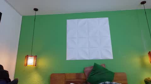 Valen online show from 02.14.25