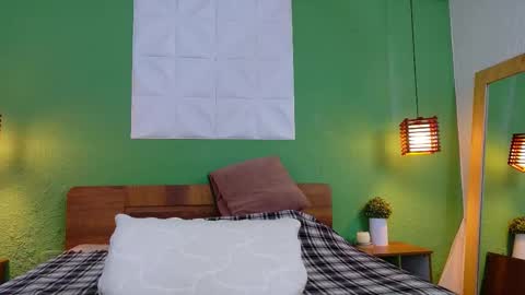 Valen online show from 02.27.25