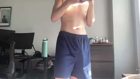 Snapshot of daddysfavorite01 chatting on 02.03.26 daddys boy online show from 02.03.26