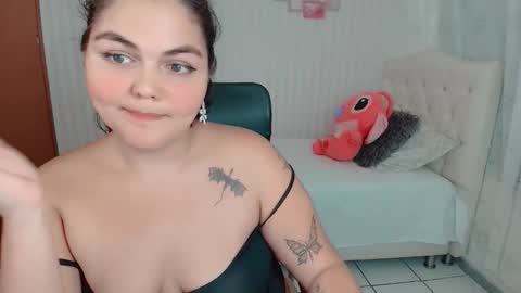 daeneryslove_doll online show from 10.04.25
