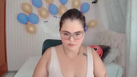daeneryslove_doll online show from 10.12.25