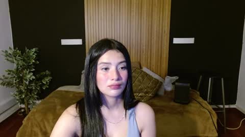 Snapshot of dafne_bss chatting on 02.05.25 dafne_bss online show from 02.05.25