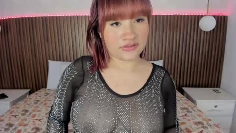 dafne_evaans online show from 05.14.26