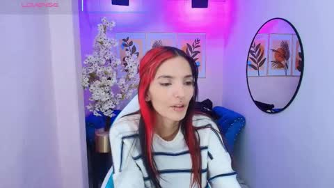 dafne huges online show from 10.19.25
